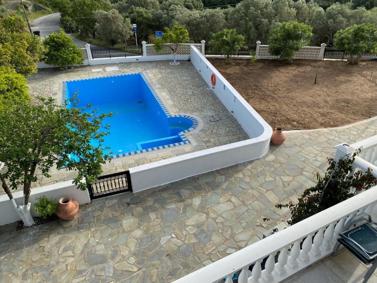 Villa Karras Pythagoreio  Luaran gambar