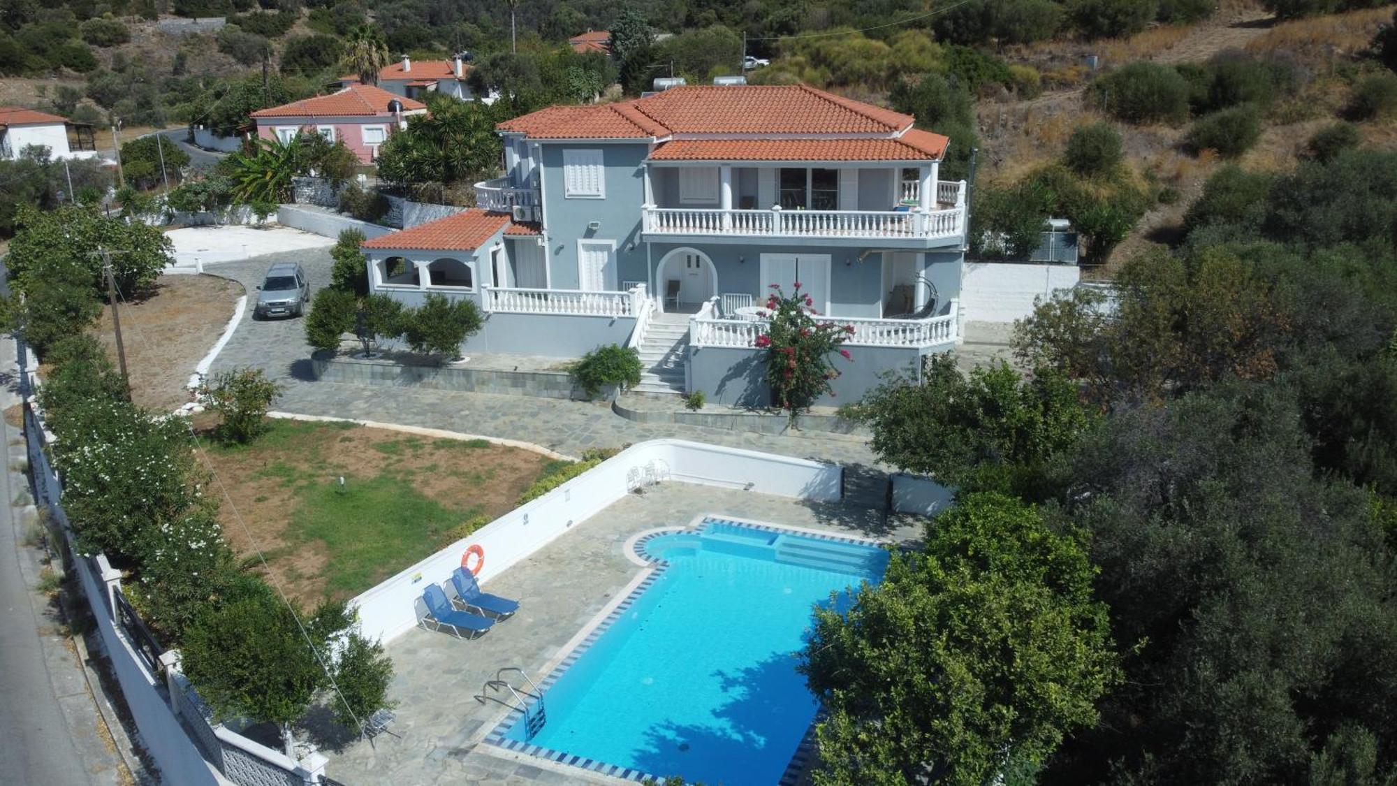 Villa Karras Pythagoreio  Luaran gambar