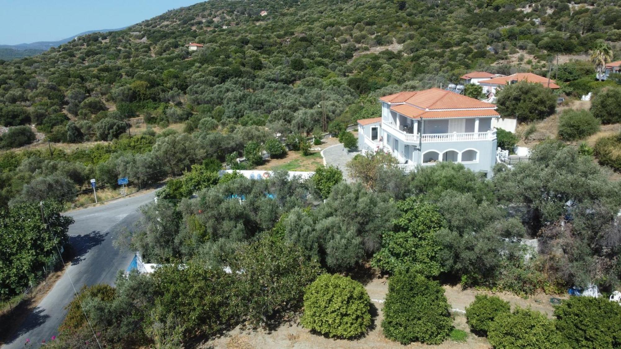 Villa Karras Pythagoreio  Luaran gambar