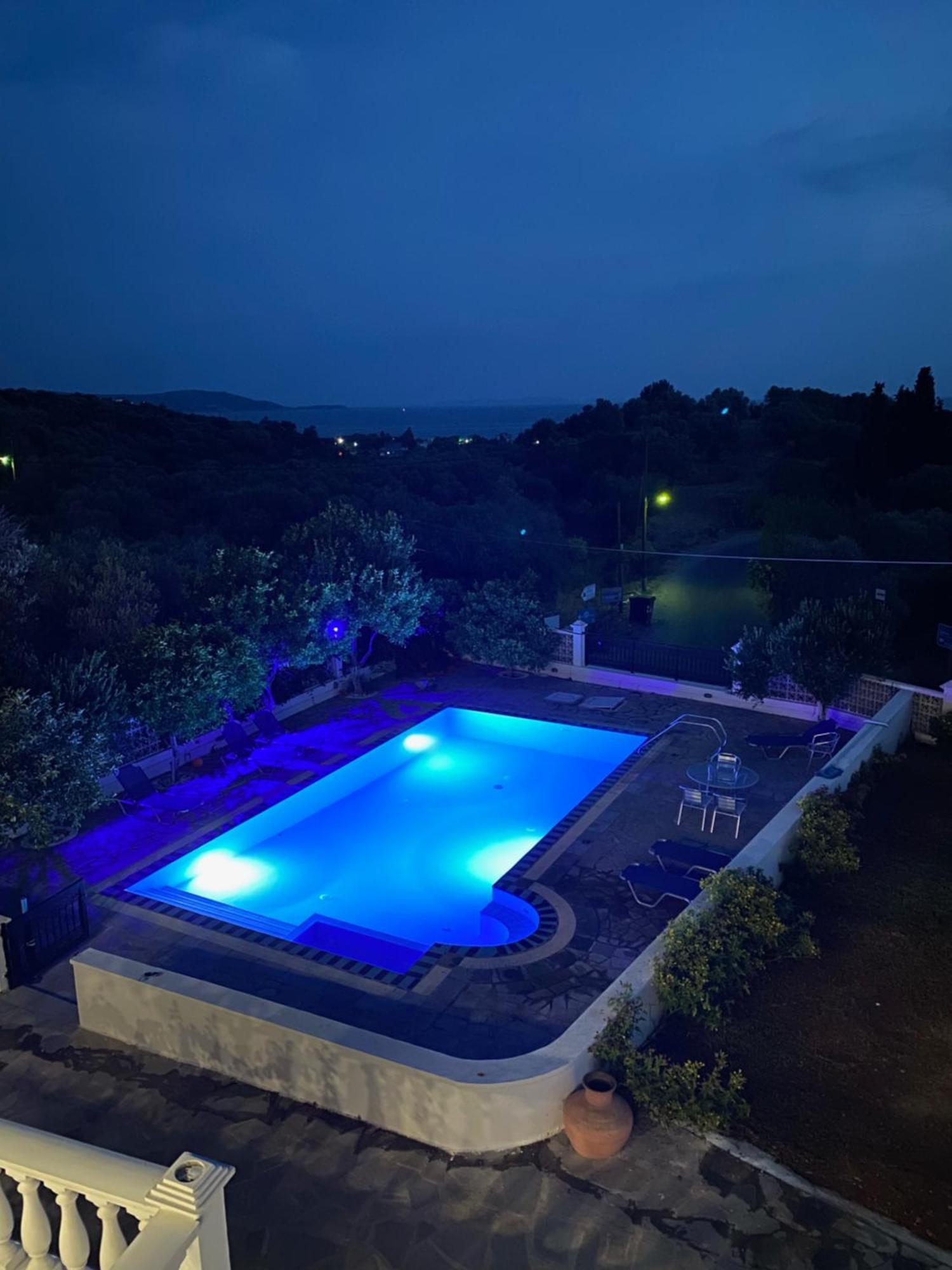 Villa Karras Pythagoreio  Luaran gambar