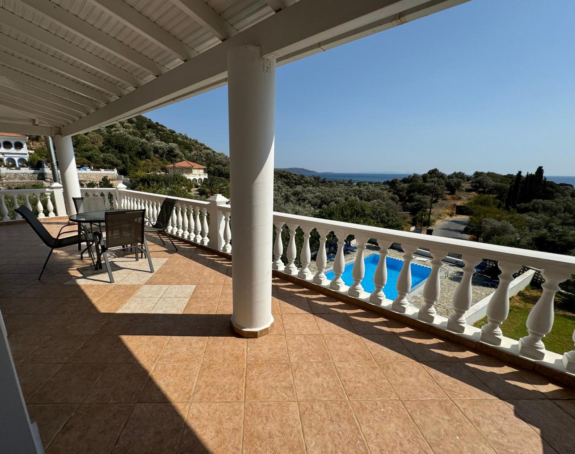 Villa Karras Pythagoreio  Luaran gambar